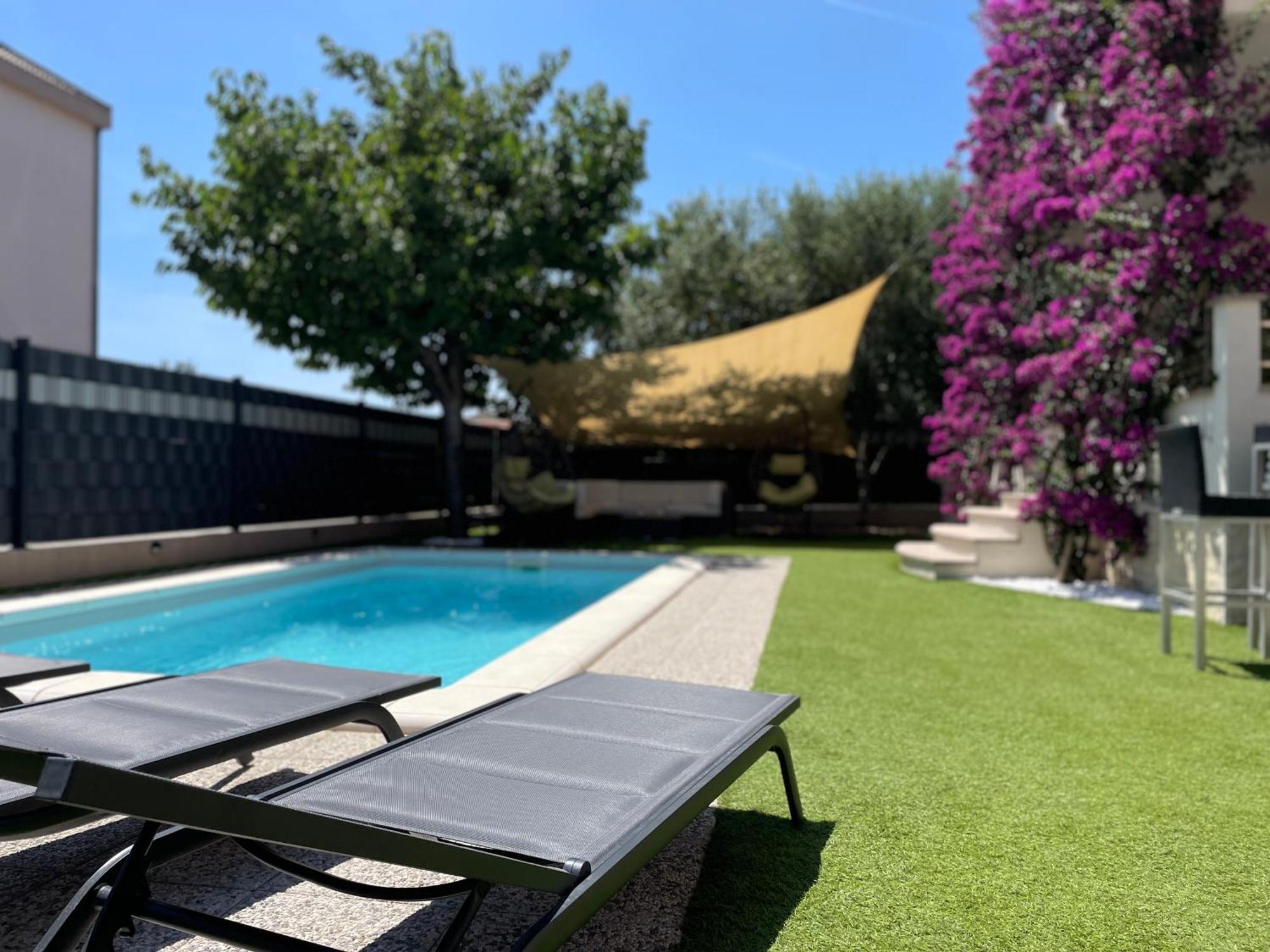 Villa Andrijana - Exclusively Yours - Family Getaway With Private Pool Kaštela Exterior foto